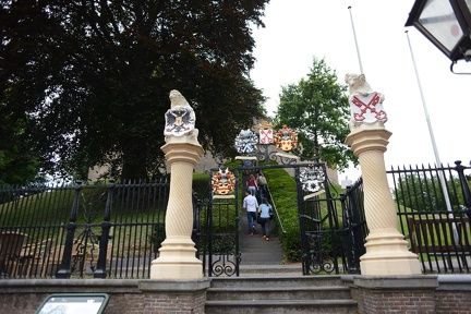Burcht van Leiden Entrance
